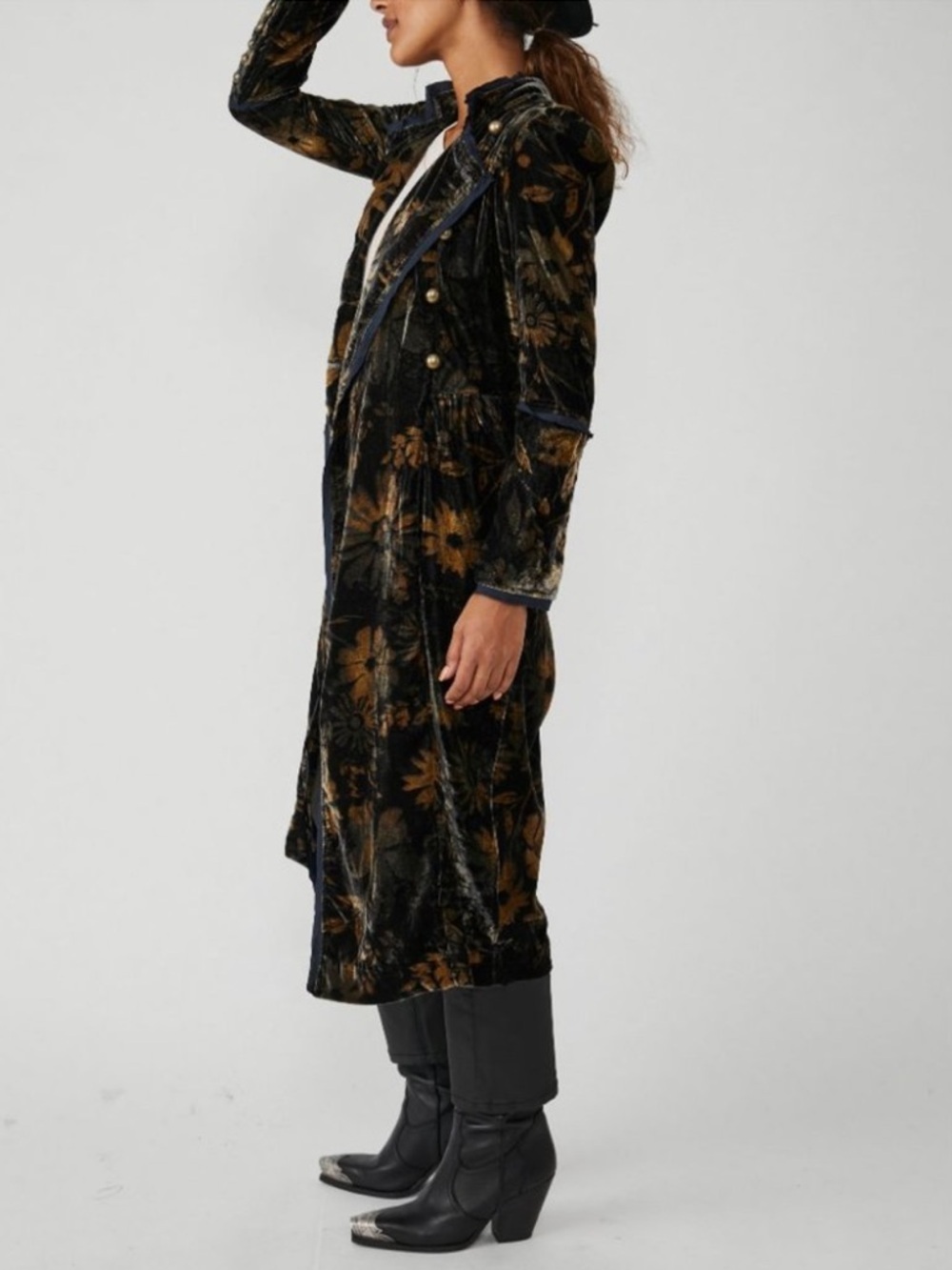 Free People Hazel Velvet Floral Duster Size Small - Picture 2 of 12